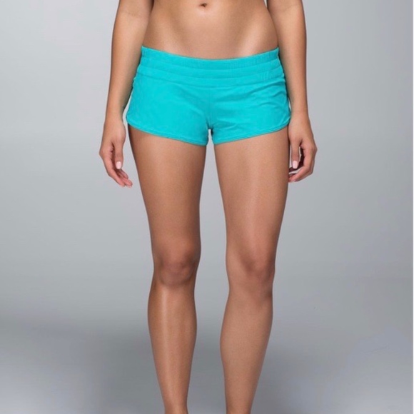 Lululemon Reversible Shanti Surf Short - Size 4